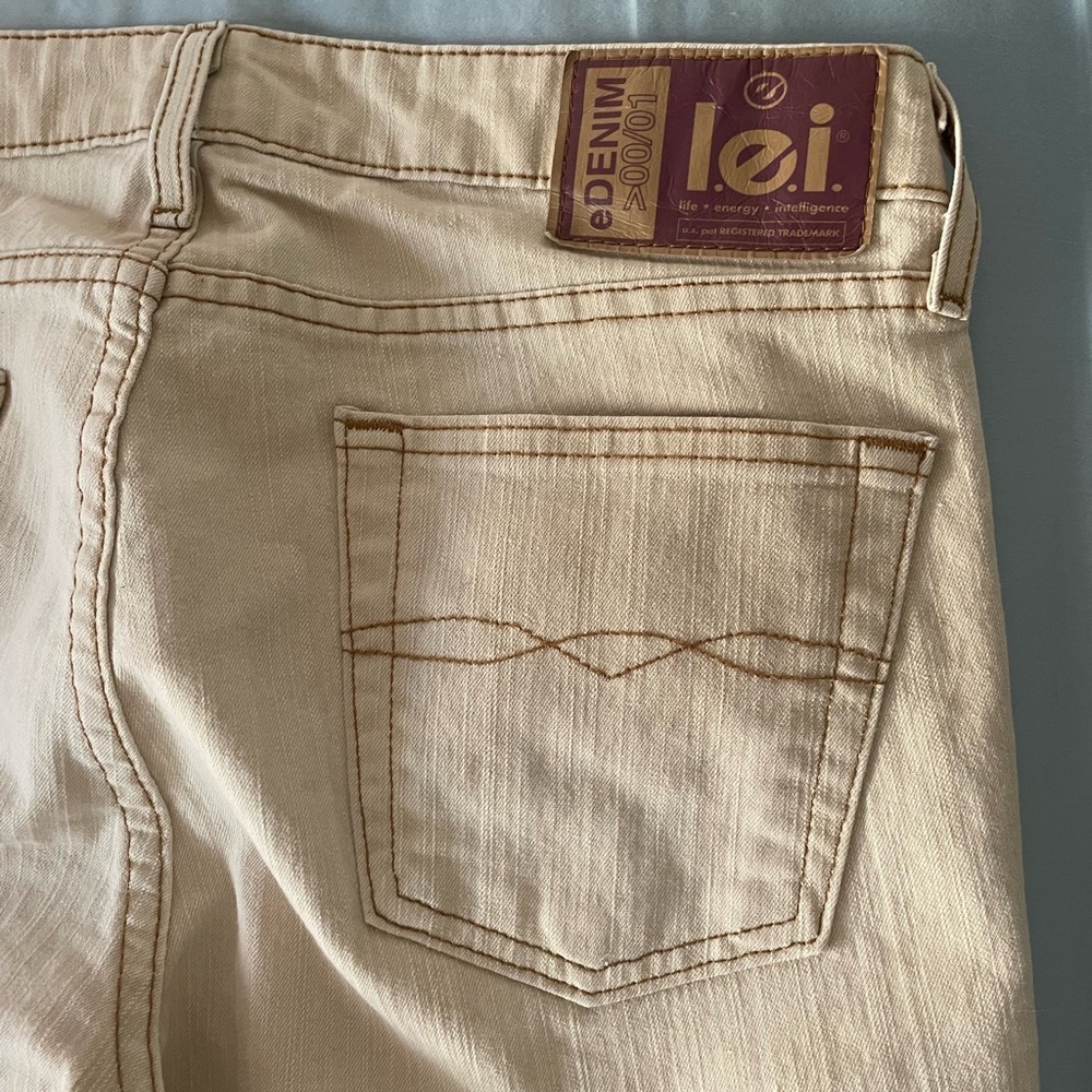 LEI Tan Denim Jeans Flare Cut